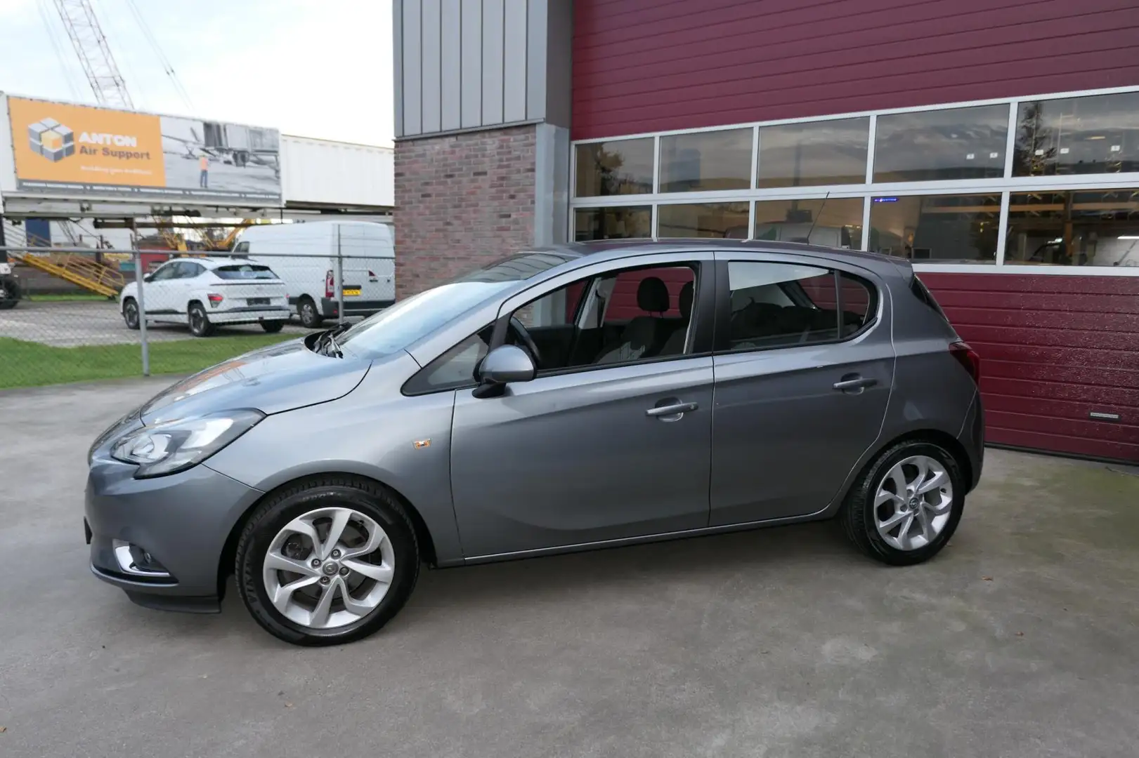 Opel Corsa 1.0 Turbo Online Edition, Trekhaak, Stoel en Stuur Gris - 2