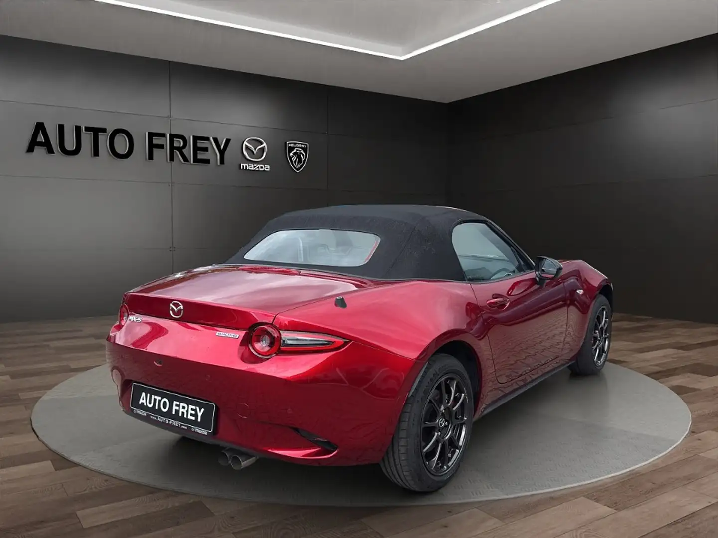 Mazda MX-5 1.5L SKYACTIV-G (132 hp) Rot - 2