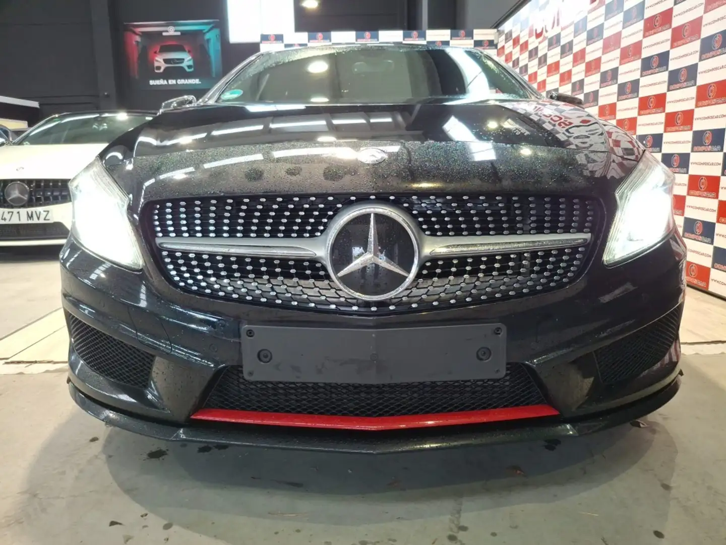Mercedes-Benz A 250 BE AMG Sport 7G-DCT - 1