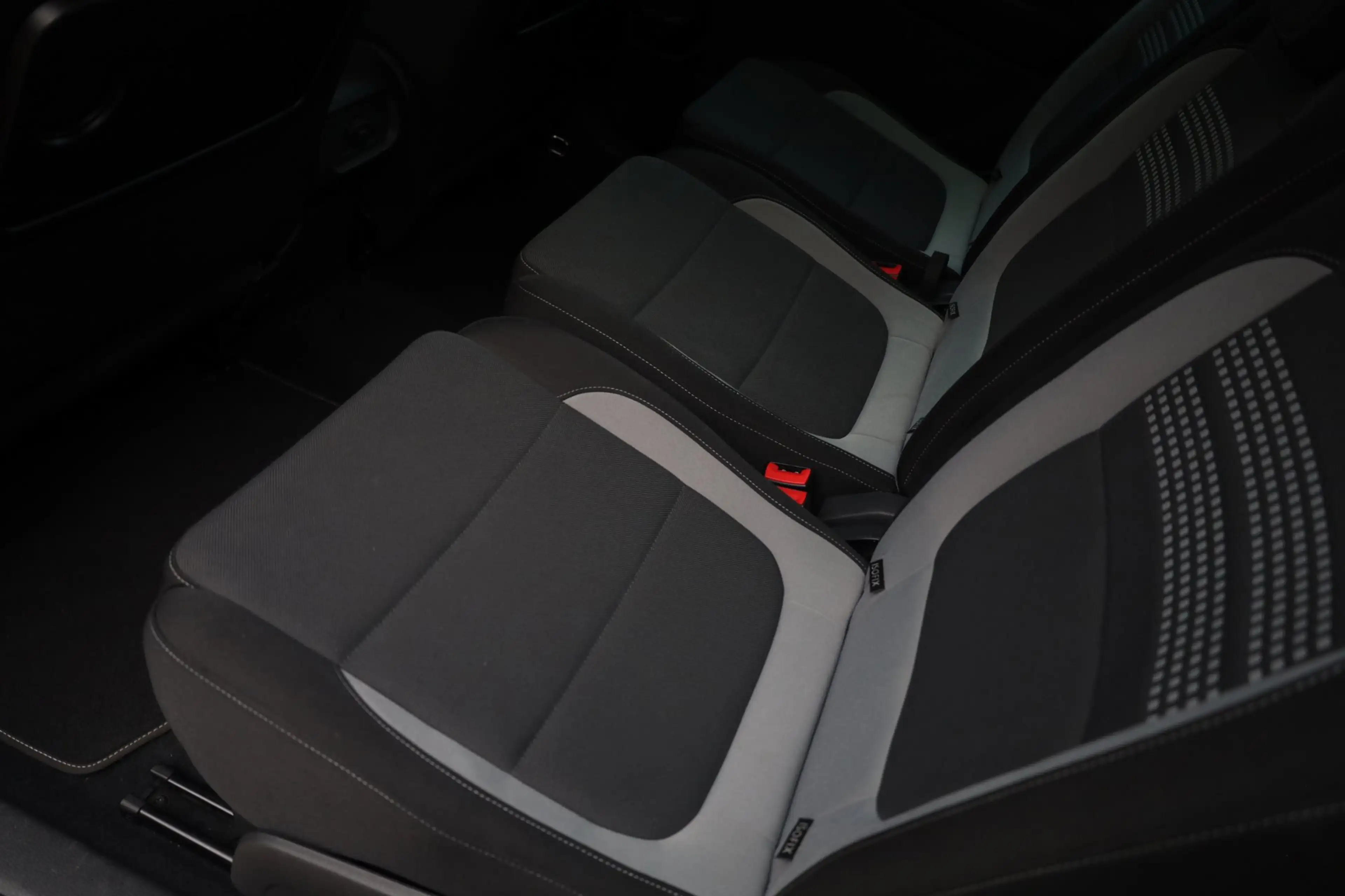 Volkswagen Sharan 2.0 TSI 200PK Highline 7-Persoons DSG. | Xenon/Led — photo 28
