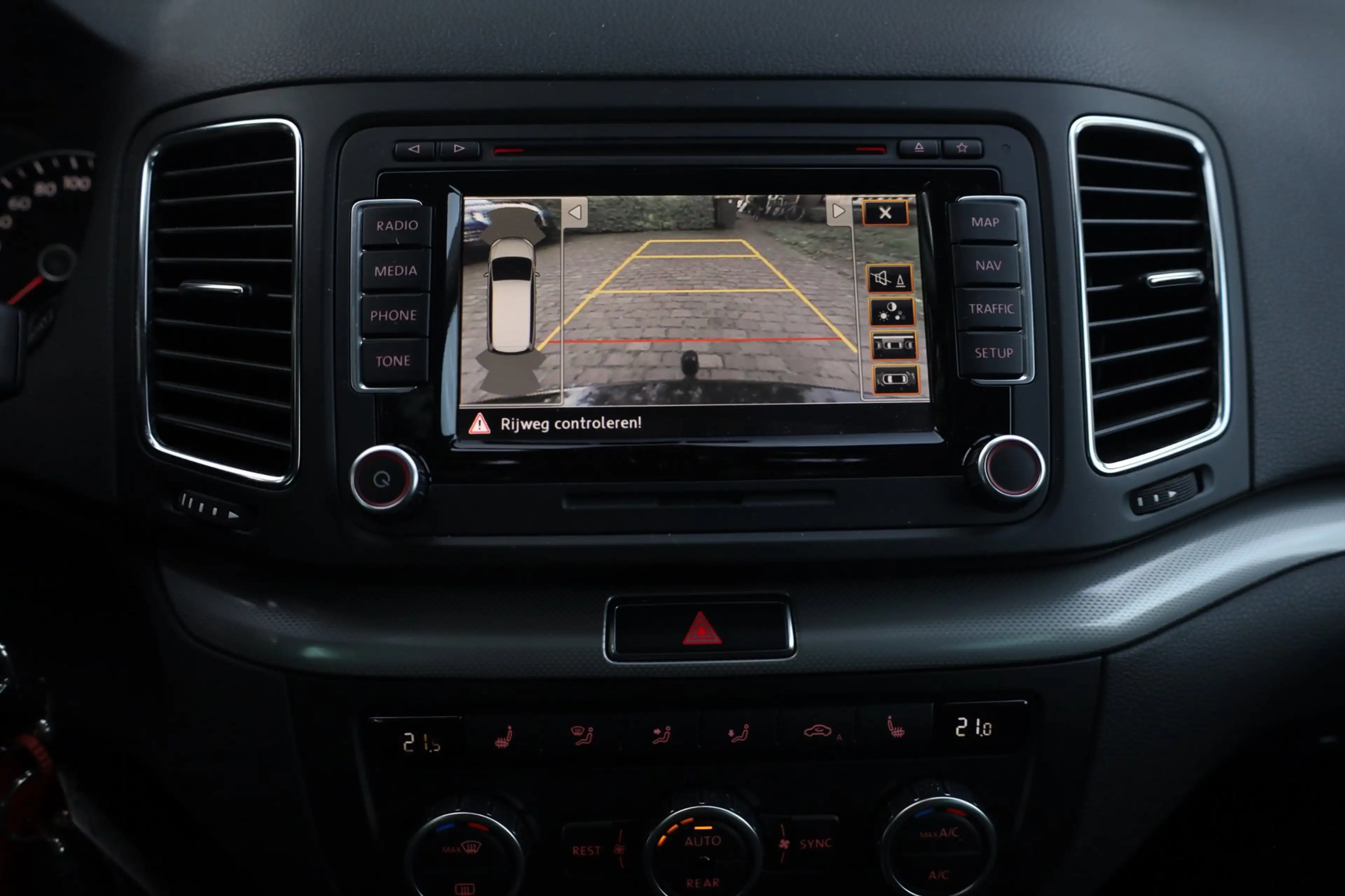 Volkswagen Sharan 2.0 TSI 200PK Highline 7-Persoons DSG. | Xenon/Led — photo 24