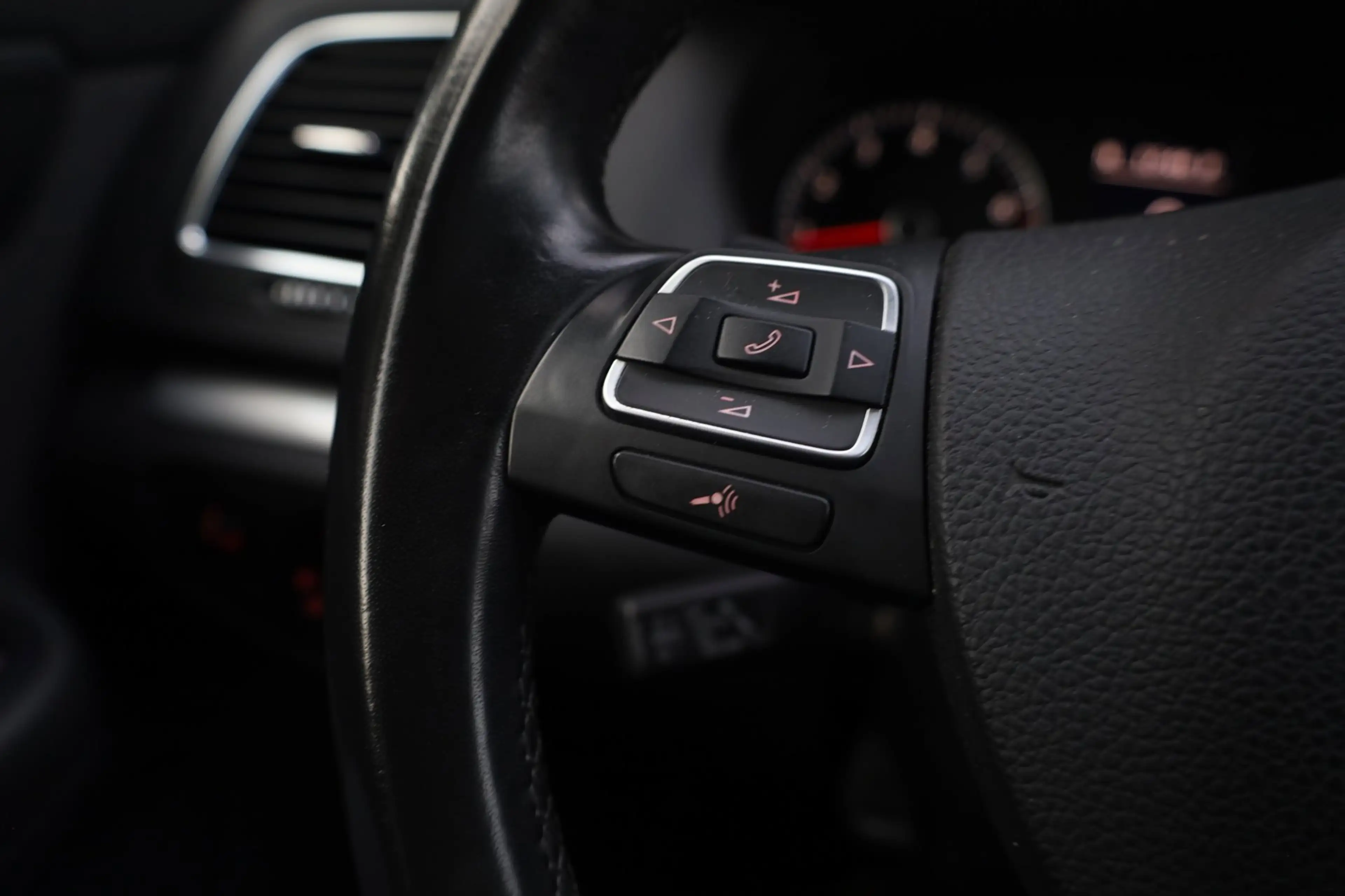 Volkswagen Sharan 2.0 TSI 200PK Highline 7-Persoons DSG. | Xenon/Led — photo 16