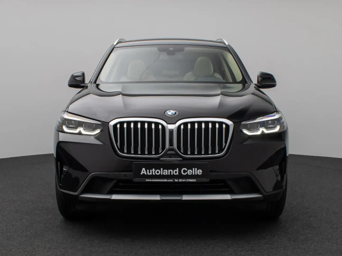 BMW X3 xD20i Panorama Kamera DAB CockPit+ LED Sport Schwarz - 2