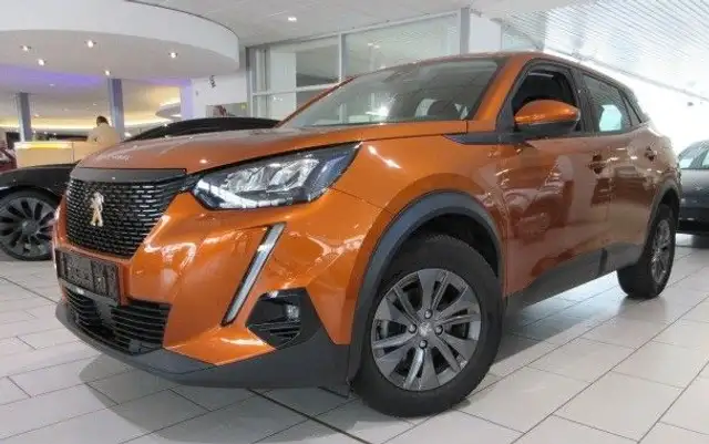 Peugeot 2008 Active Pack 1.2T LED/NAVI/PDC/R´CAM/TEMPO