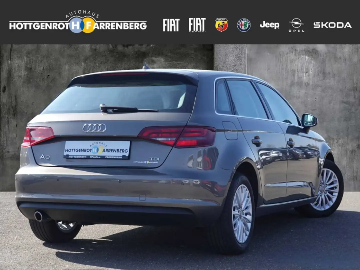Audi A3 Sportback 1.6 TDI Ambiente Panorama Navi SD SHZ Ke Grau - 2