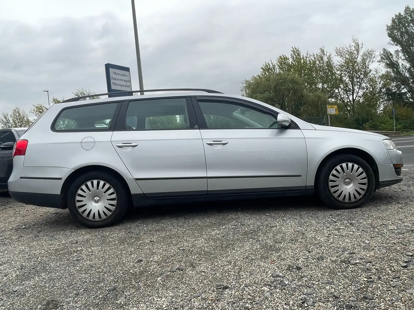 Volkswagen Passat Variant Trendline TSI BlueMotion Grau - 1
