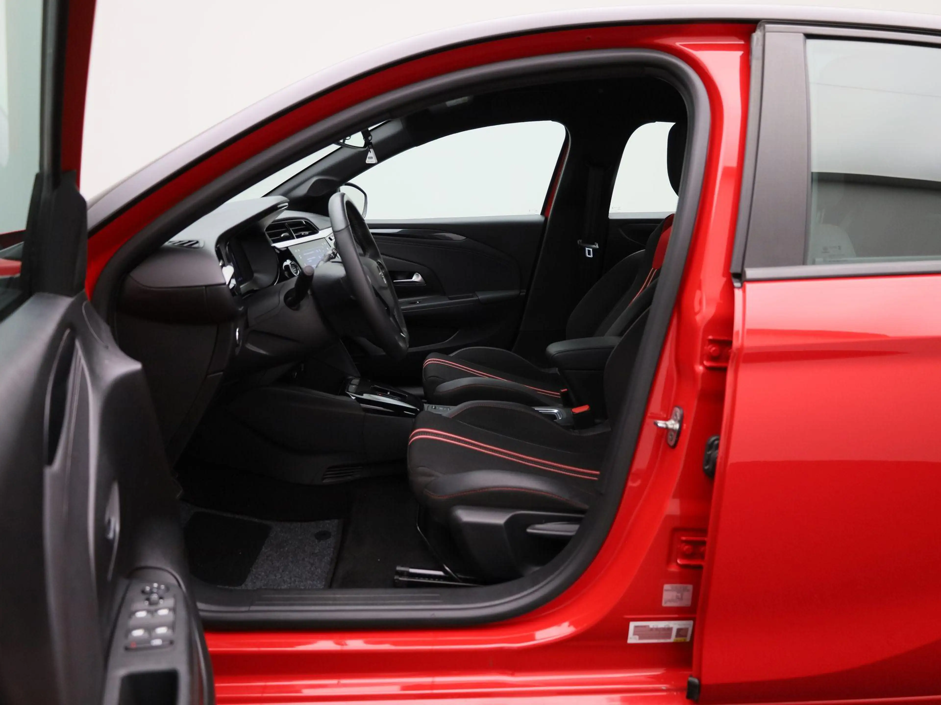 Opel Corsa-e Corsa-e Auto e-GS Line — photo 9