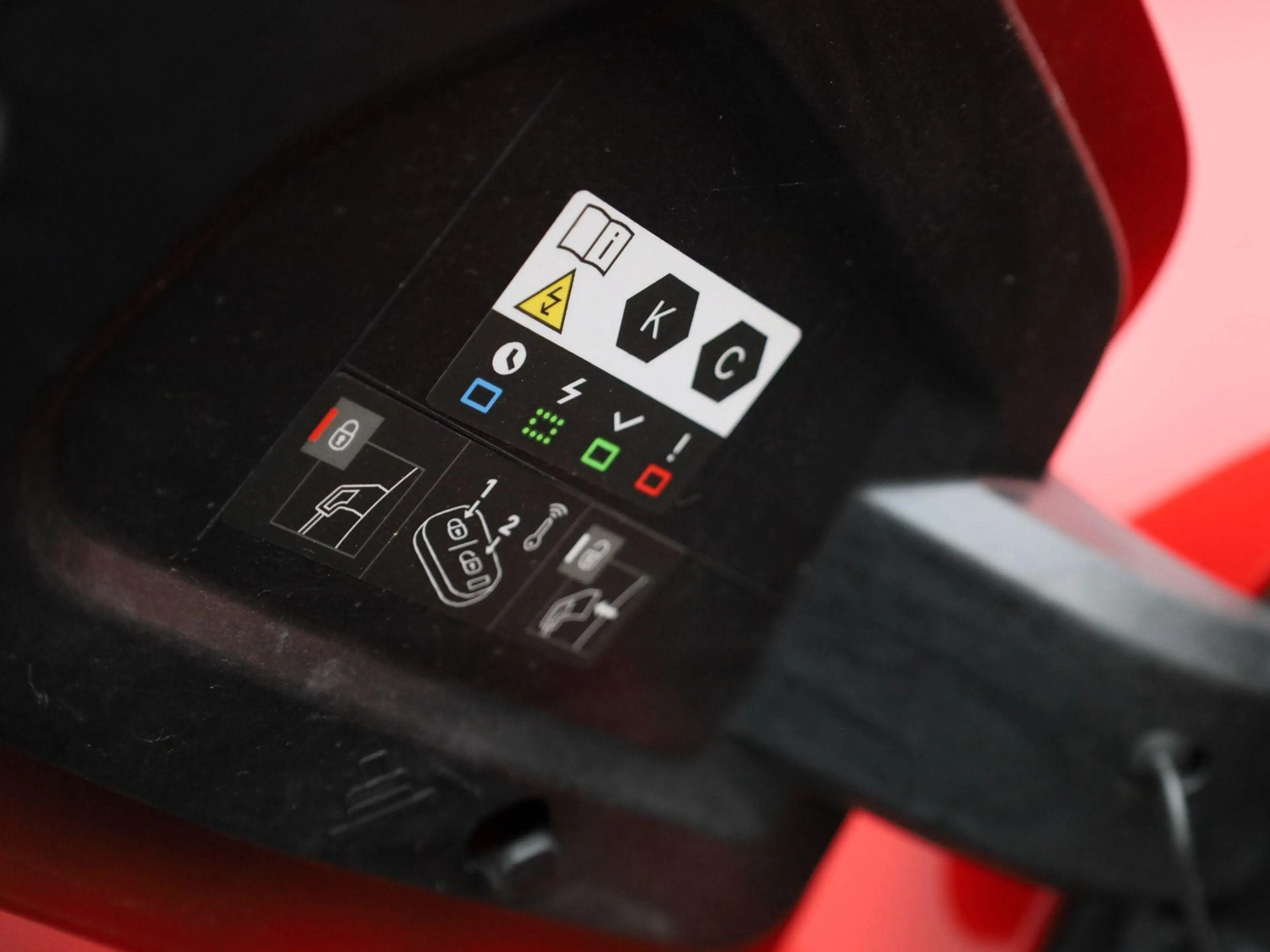 Opel Corsa-e Corsa-e Auto e-GS Line — photo 14
