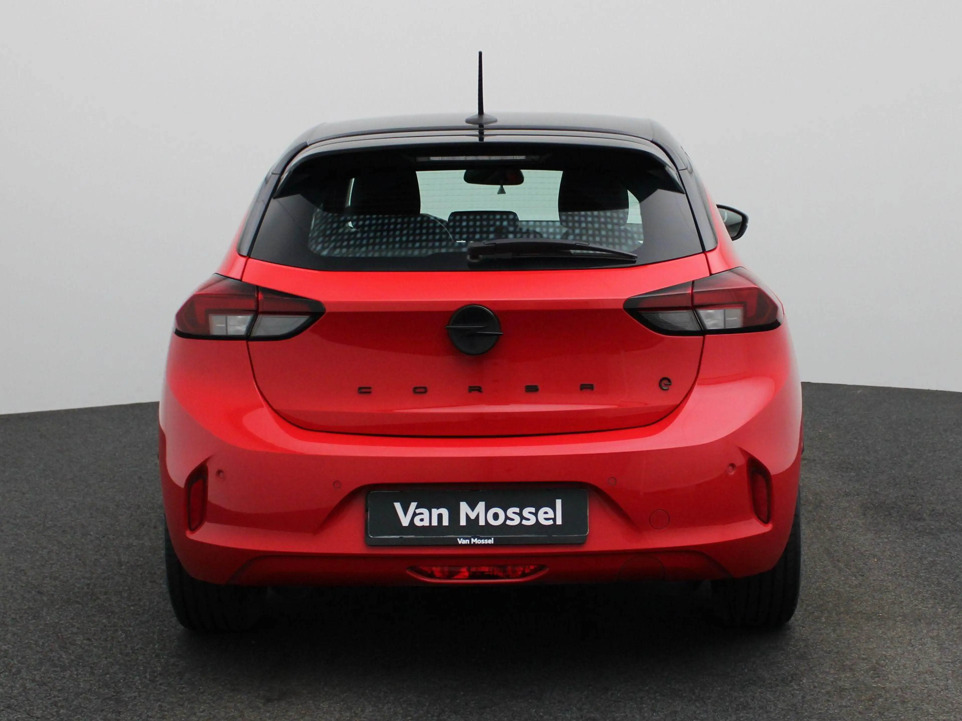 Opel Corsa-e Corsa-e Auto e-GS Line — photo 5