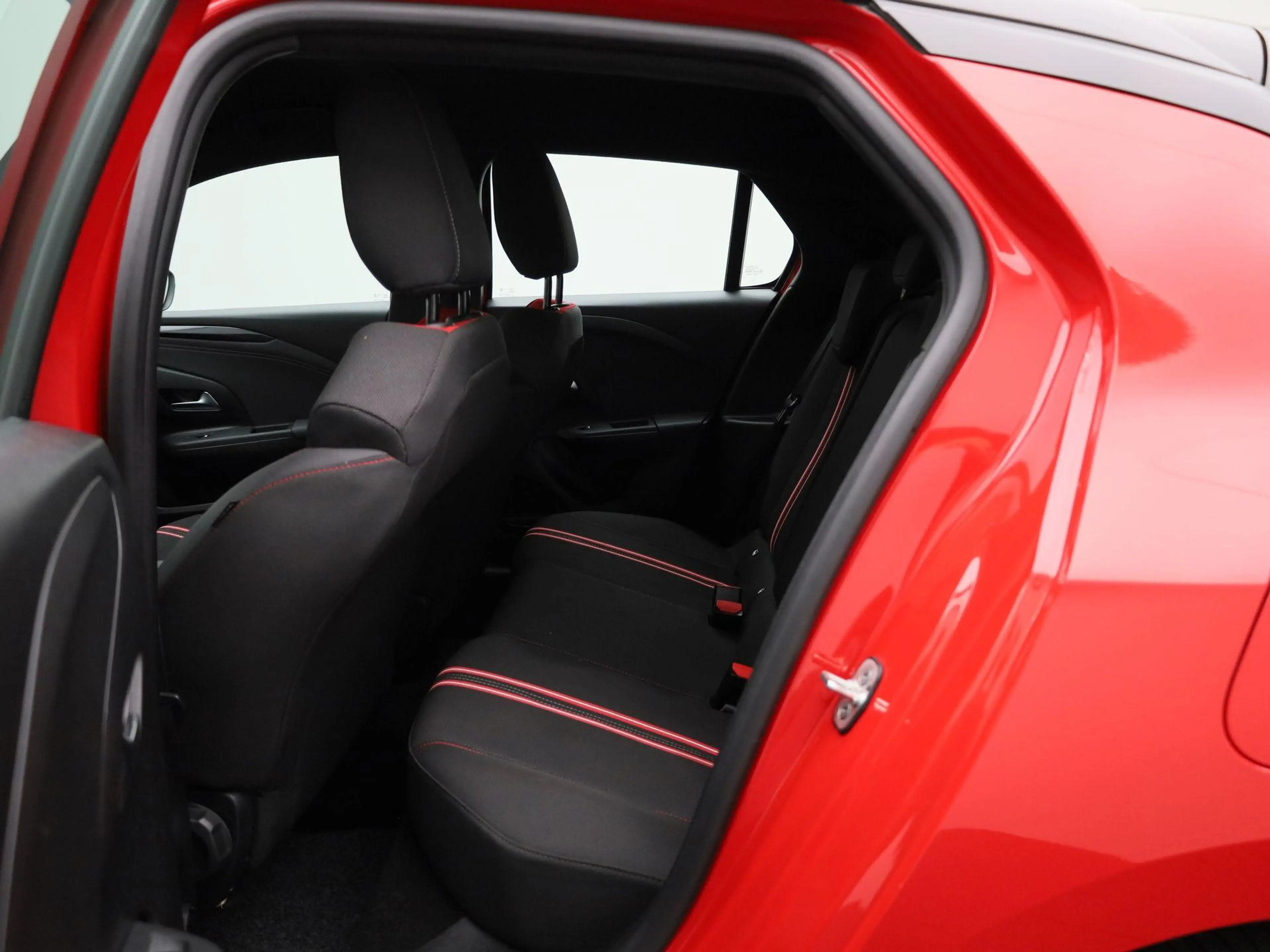 Opel Corsa-e Corsa-e Auto e-GS Line — photo 10