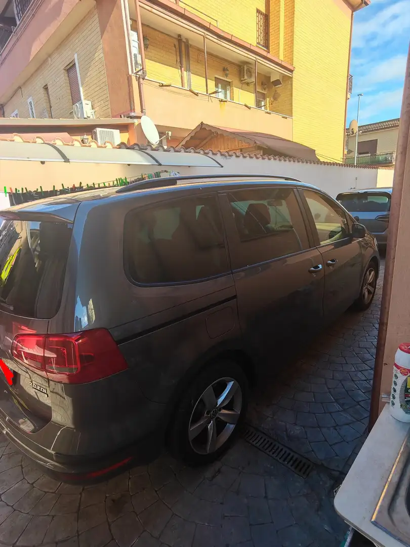 Volkswagen Sharan 2.0 tdi Highline - 2