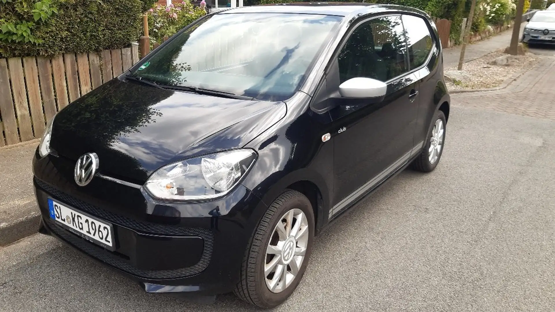 Volkswagen up! up! club up! Schwarz - 1