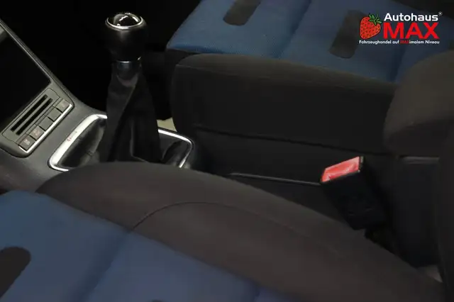 Volkswagen Tiguan view 12