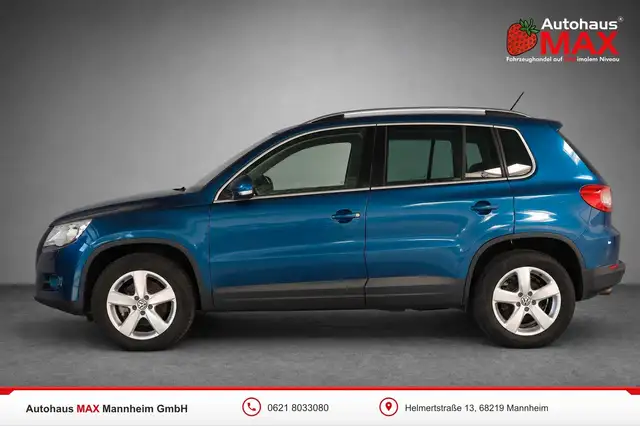 Volkswagen Tiguan view 2