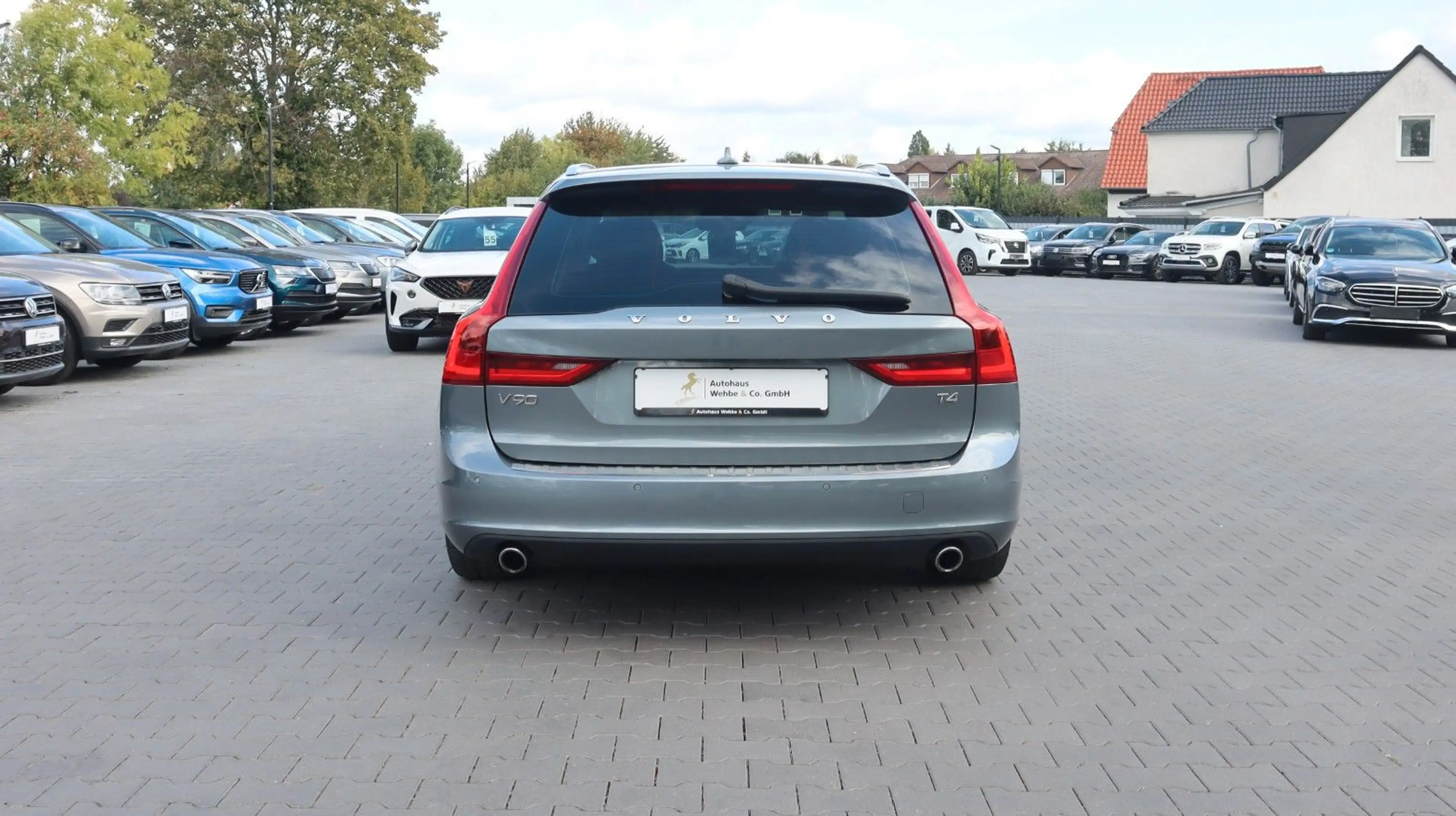Volvo V90 Momentum CarPlay LED Memory AHK R.Cam SENSUS — photo 5