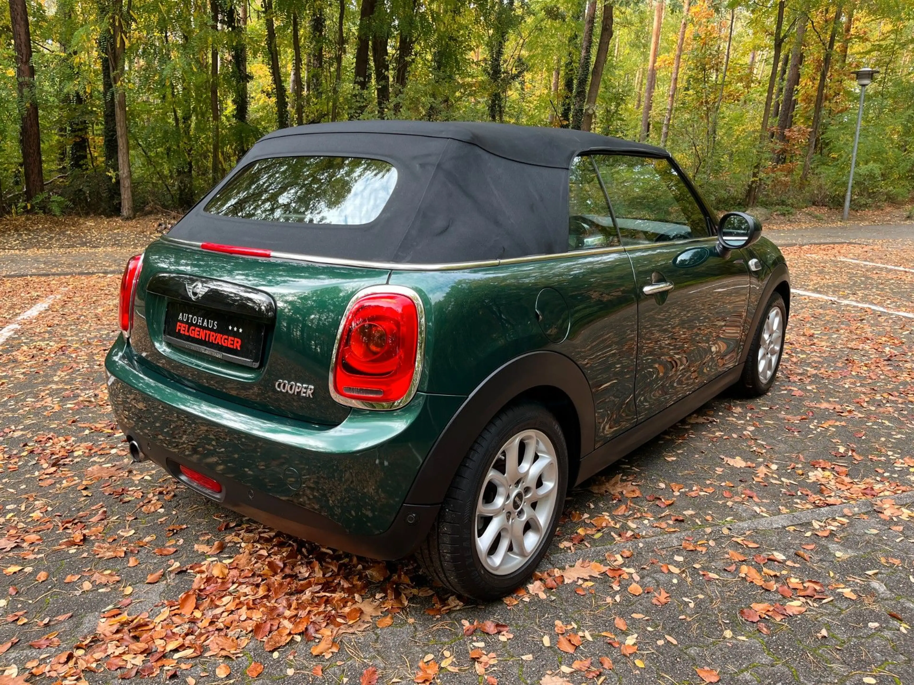 MINI Cooper Cabrio — photo 6