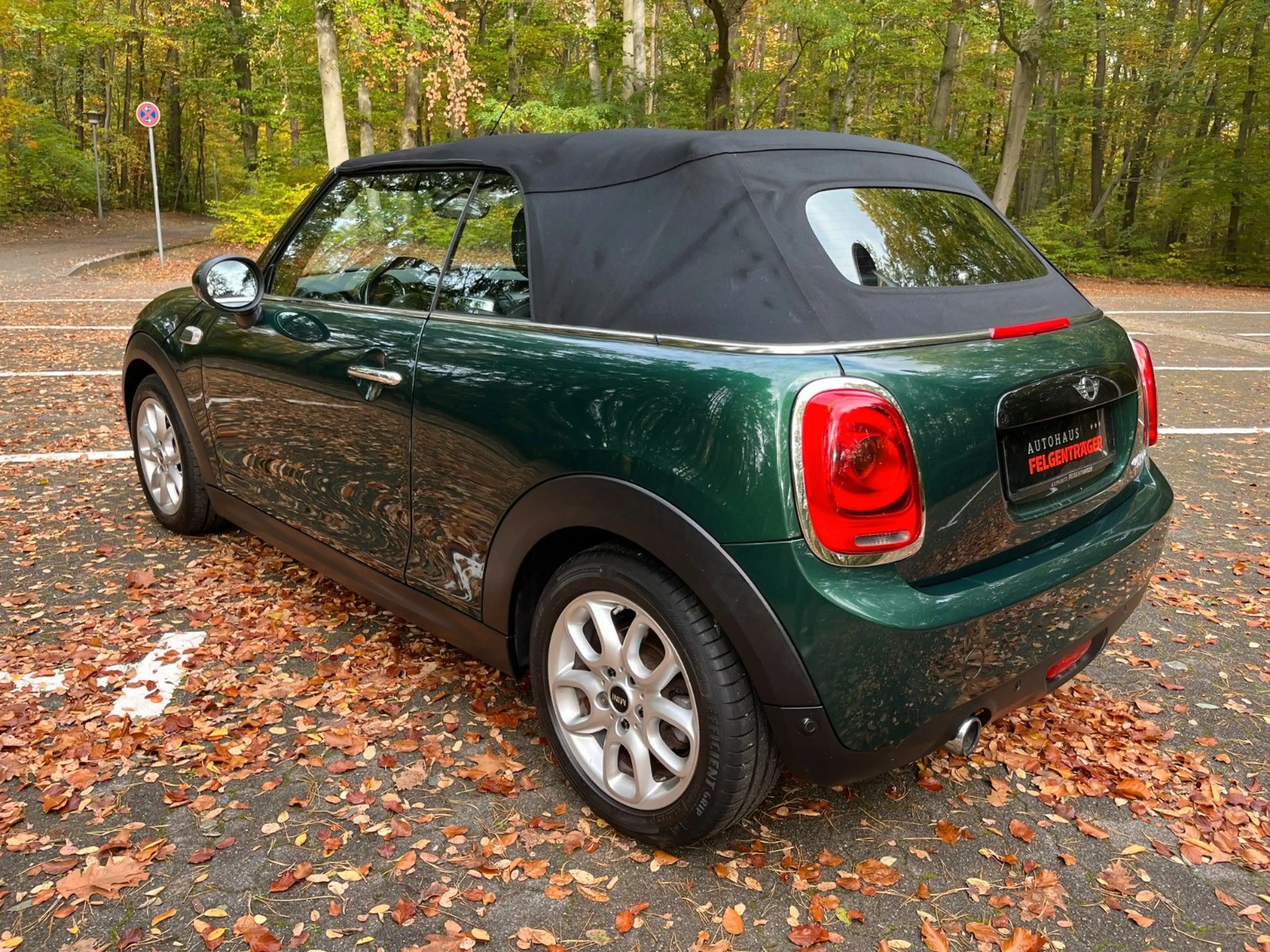 MINI Cooper Cabrio — photo 4