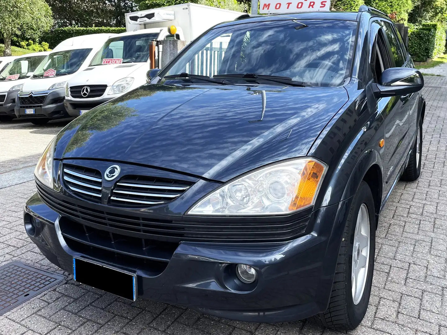 SsangYong Kyron Kyron 2.0 xdi Premium Automatic 4x4 Серый - 1