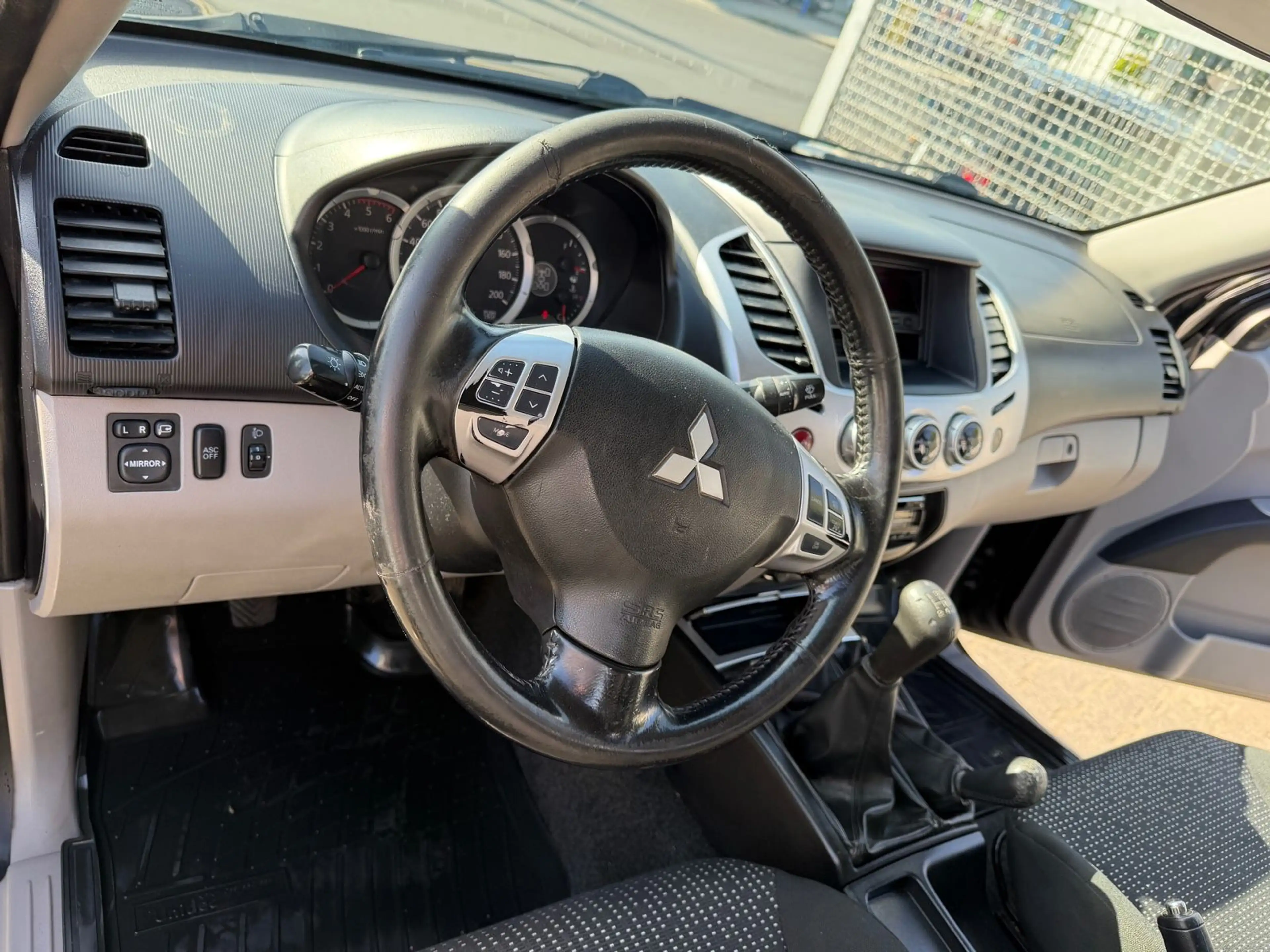 Mitsubishi L200 Intense Doppelkabine 4WD — photo 12