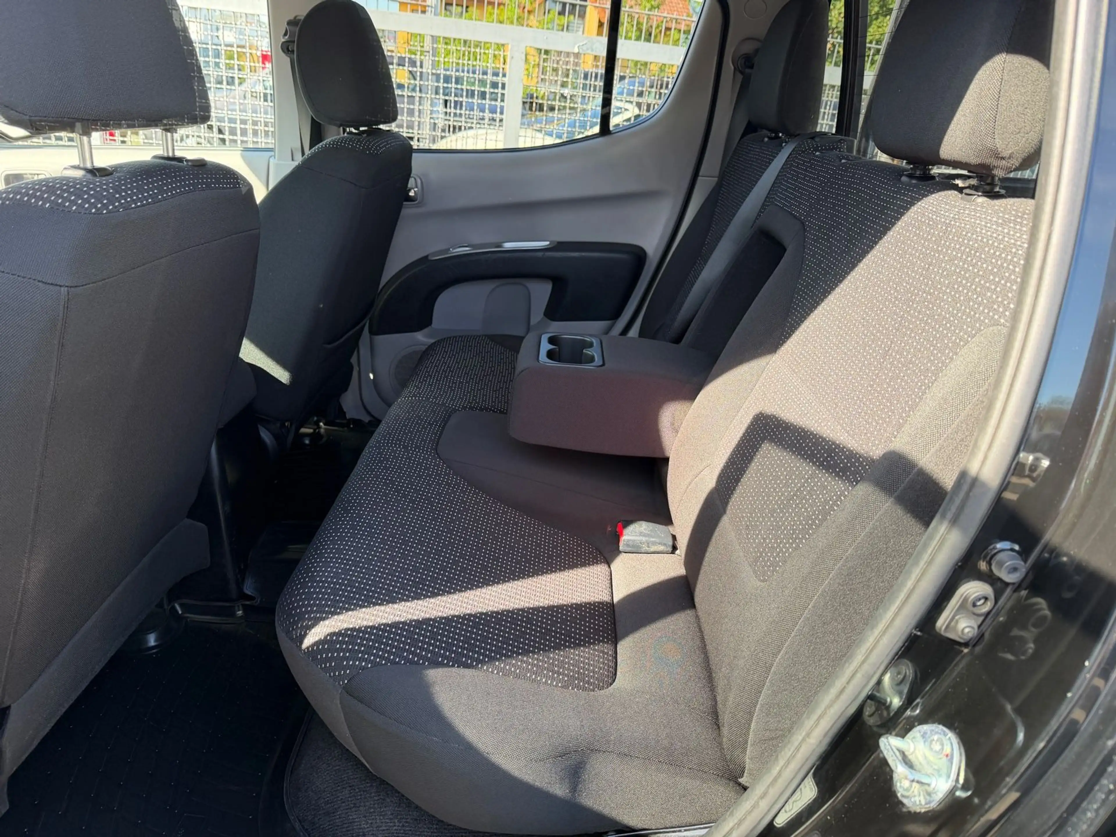 Mitsubishi L200 Intense Doppelkabine 4WD — photo 14