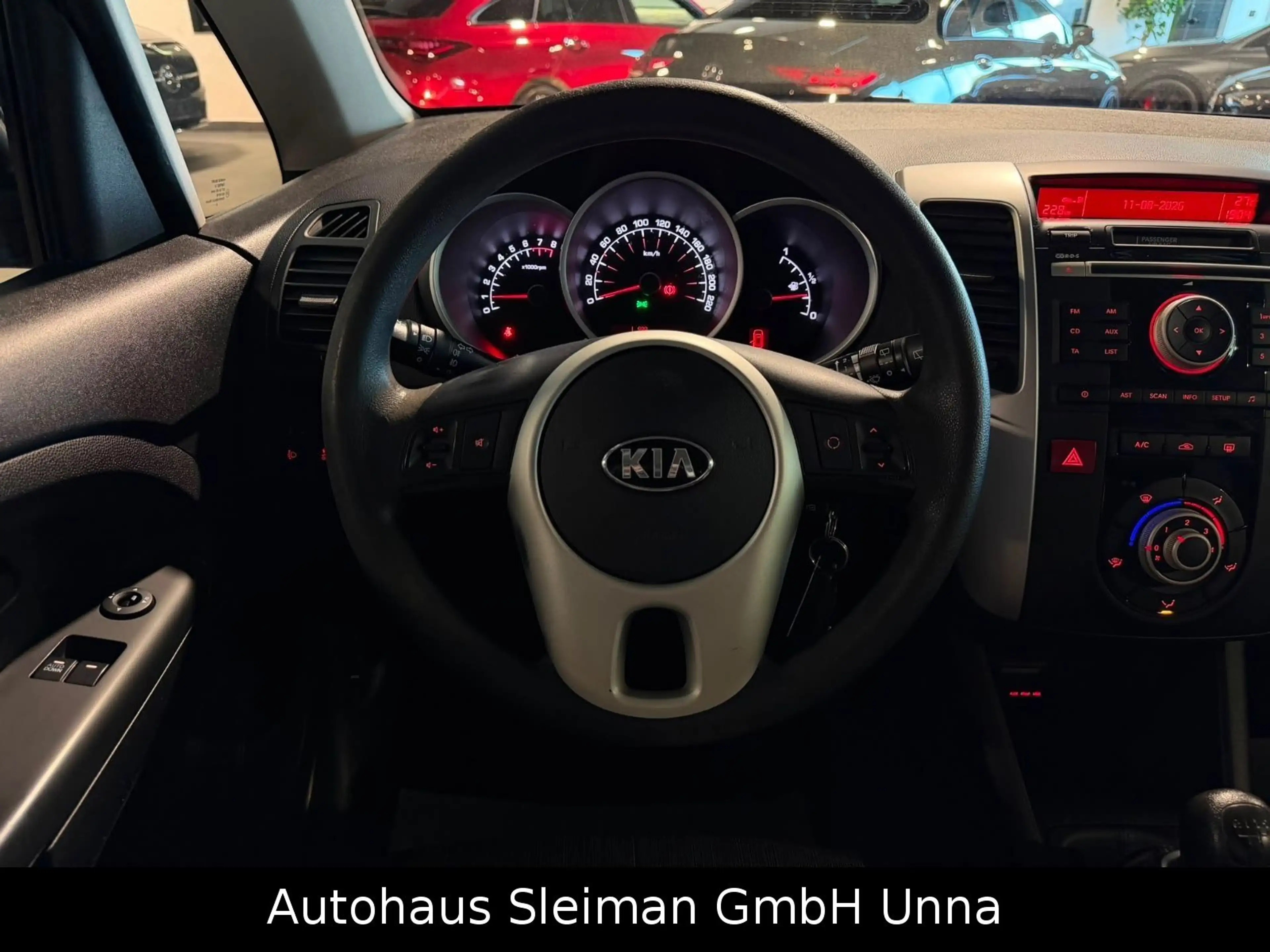Kia Venga Attract 1,4 Klima/Alu/Tüv-Neu — photo 10