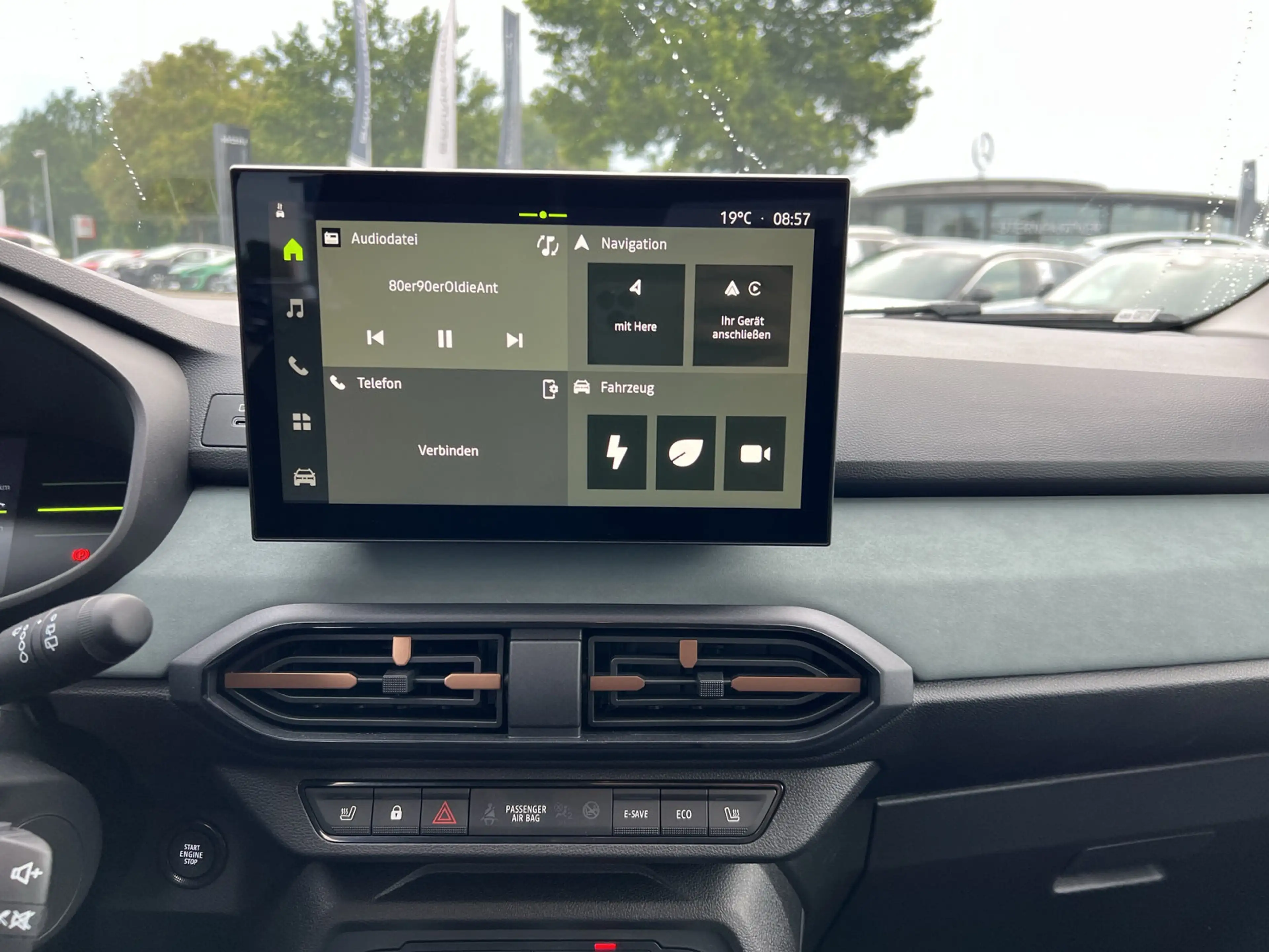 Dacia Jogger Hybrid 155 Extreme 5-S SHZ+RFK+NAVI — photo 11