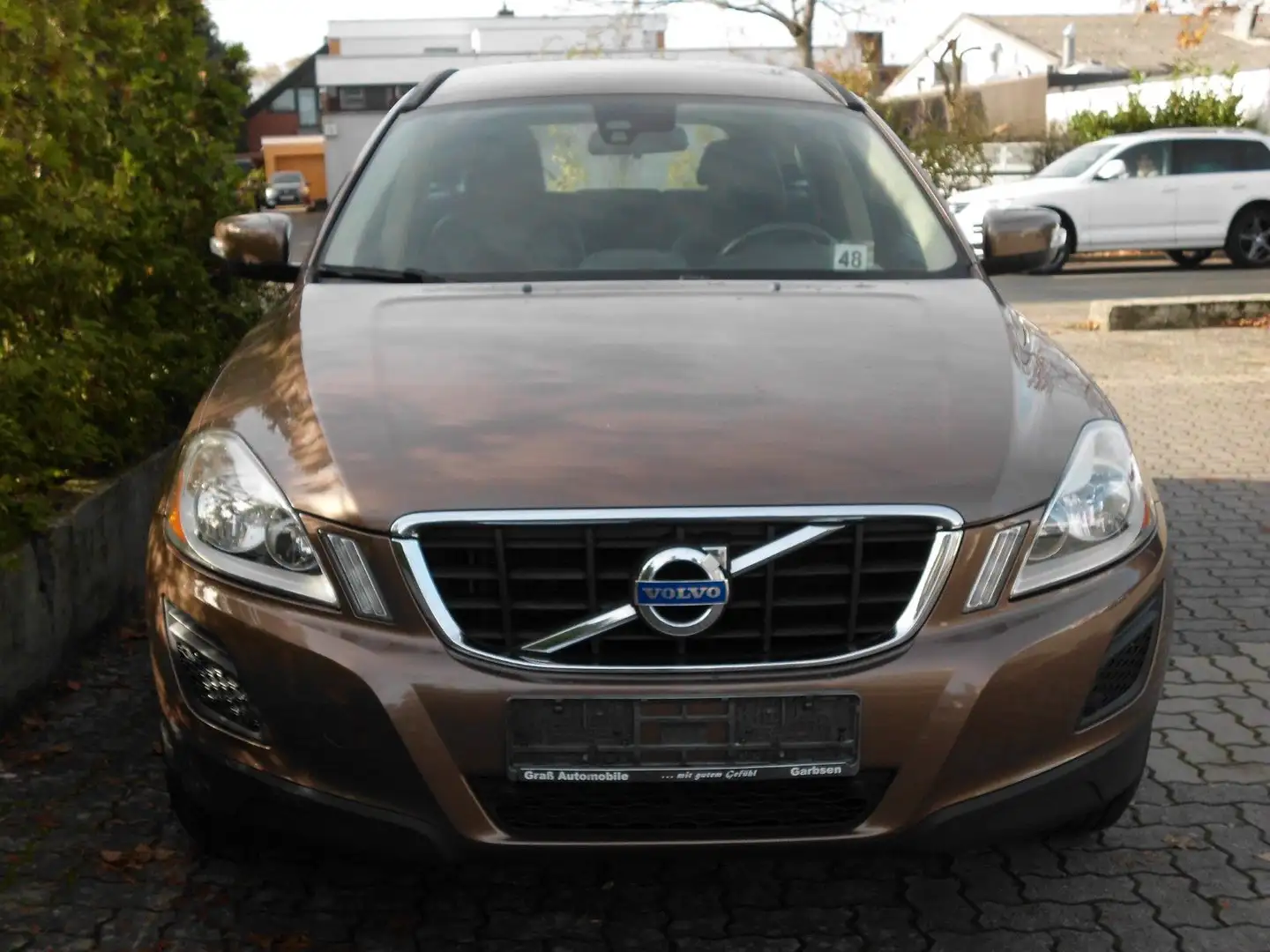 Volvo XC60 Momentum Maro - 2