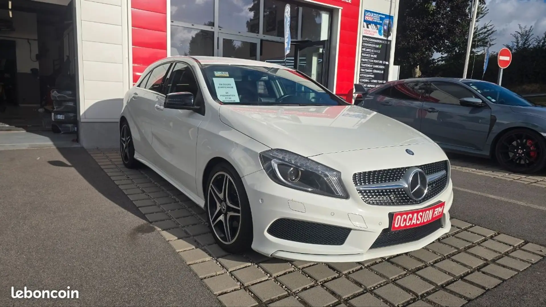 Mercedes-Benz A 180 Mercedes A180 122cv pack AMG 03-2015 Wit - 1