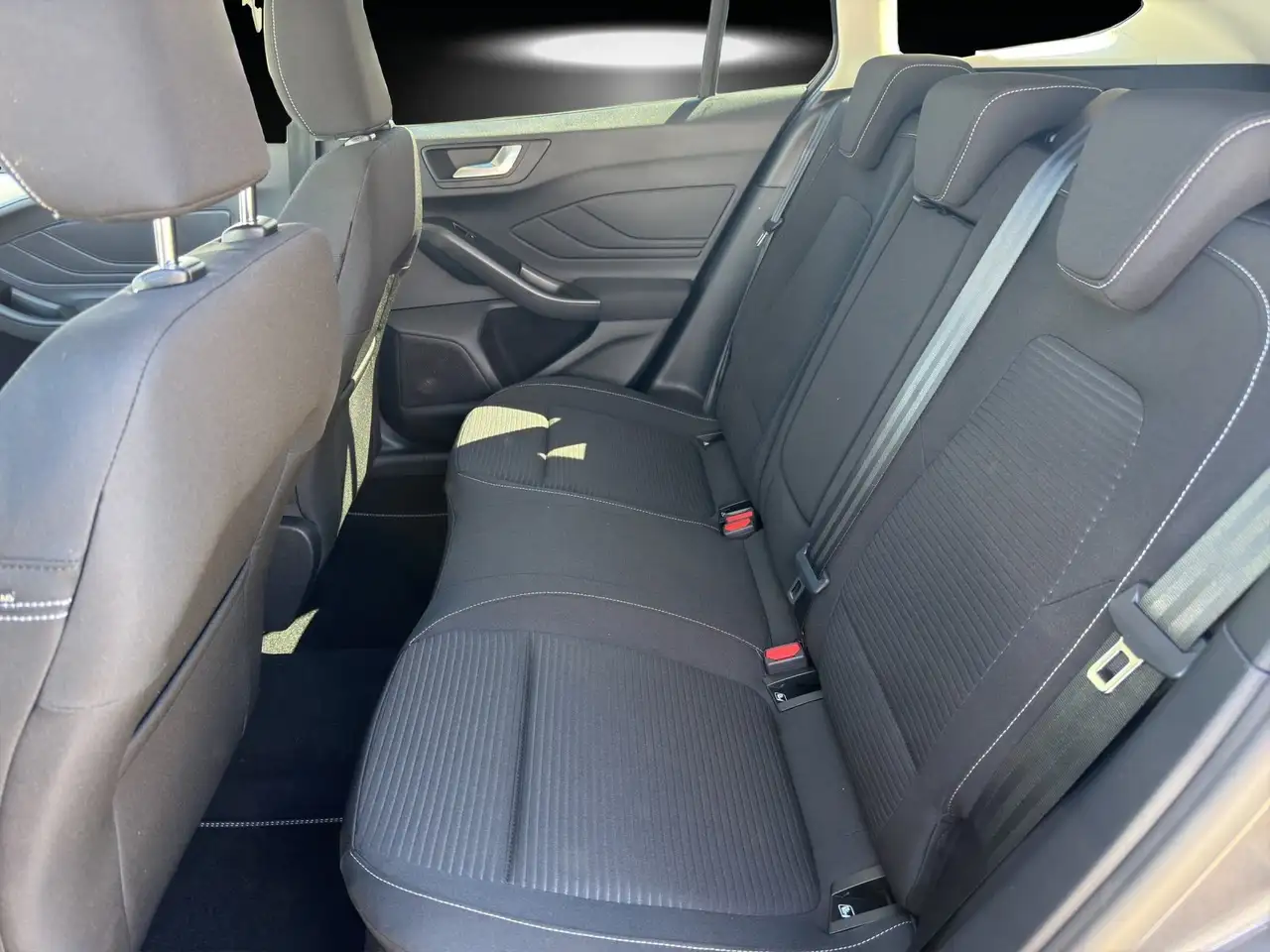 Ford Focus Titanium X 155 Winter Pak. B&O Fahrer Pak. 9