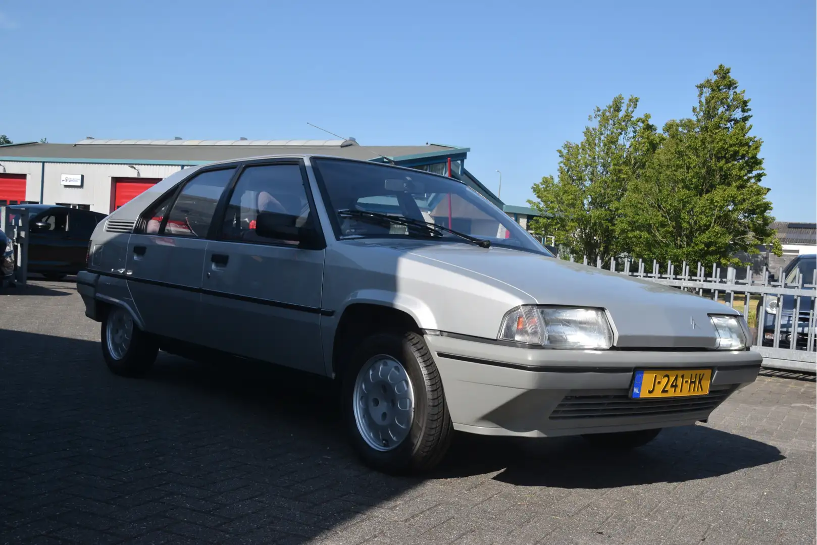 Citroen BX 1.6 Trekhaak | Radio | Centrale deurvergrendeling Grau - 2