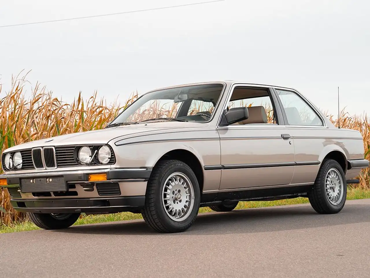 BMW 320 E30 - 21.400 km! Erstlack! Top Ausstattung!, foto 3
