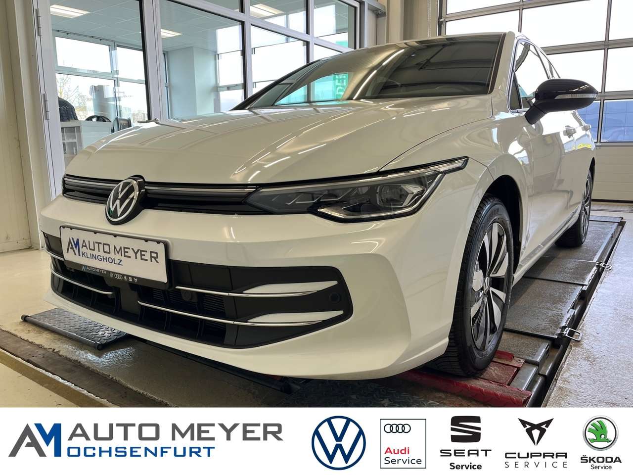 Volkswagen Golf 2025 — VIII GOAL 1.5 TSI Navi AHK LED-Plus Travel Assist