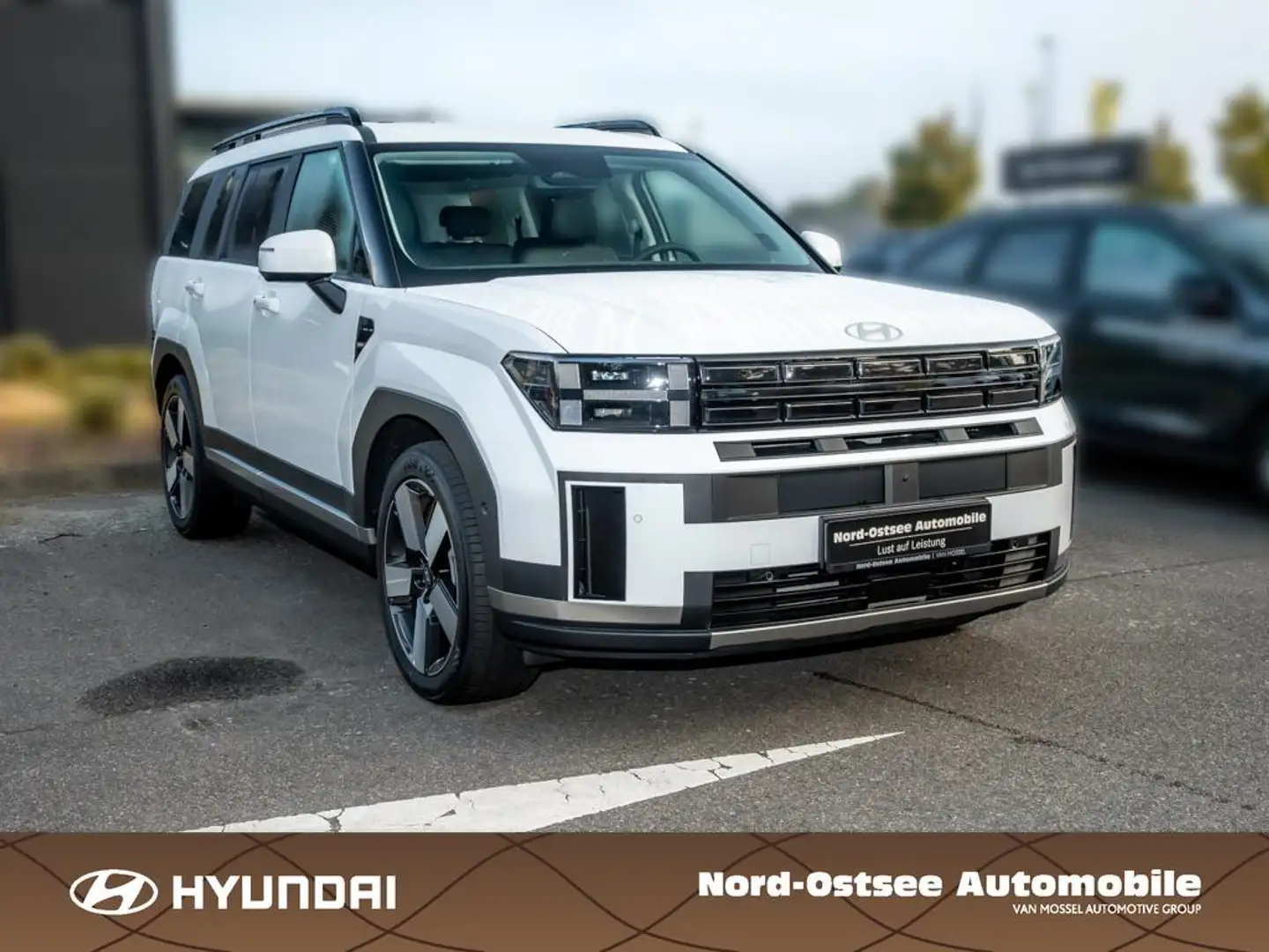 Hyundai SANTA FE HEV Signature Komfort-P Technik-P Weiß - 2