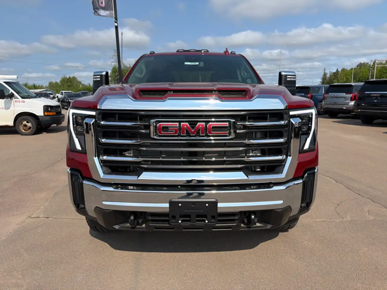GMC Sierra 2500HD снимка GMC Sierra 2500HD