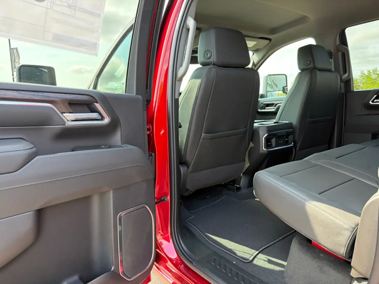 GMC Sierra 2500HD снимка GMC Sierra 2500HD