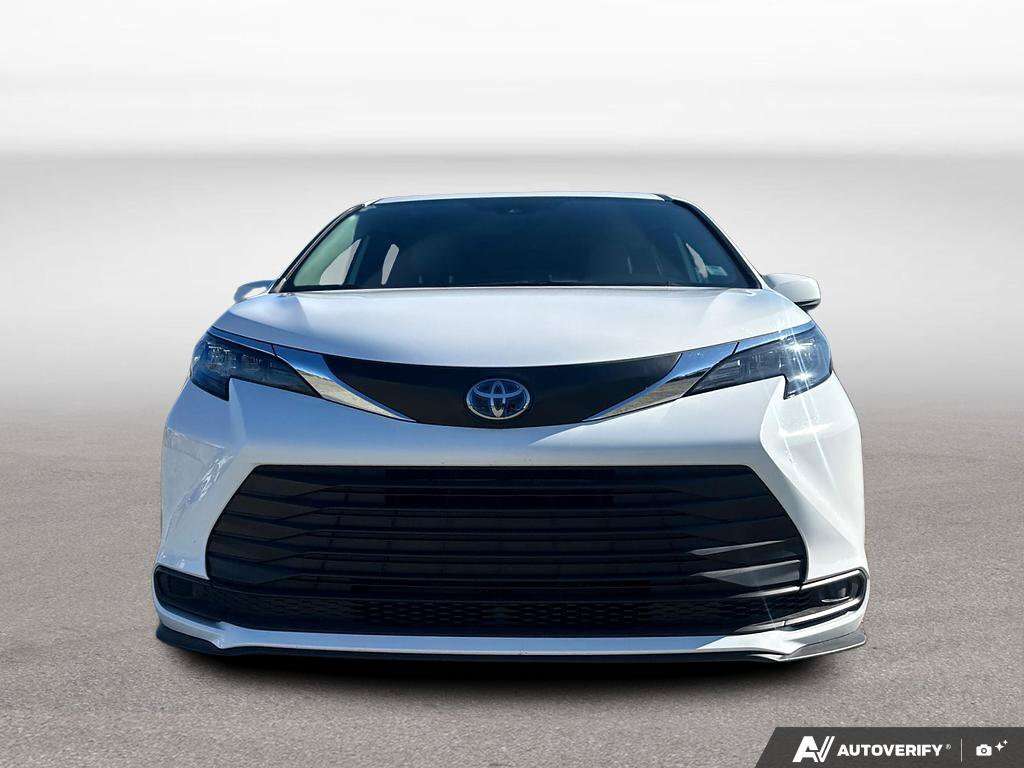 used 2025 Toyota Sienna car, priced at $58,888
