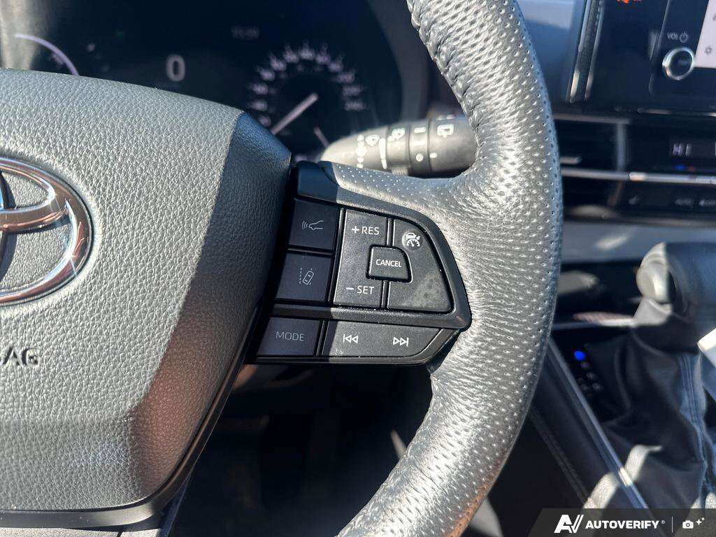 used 2025 Toyota Sienna car, priced at $58,888