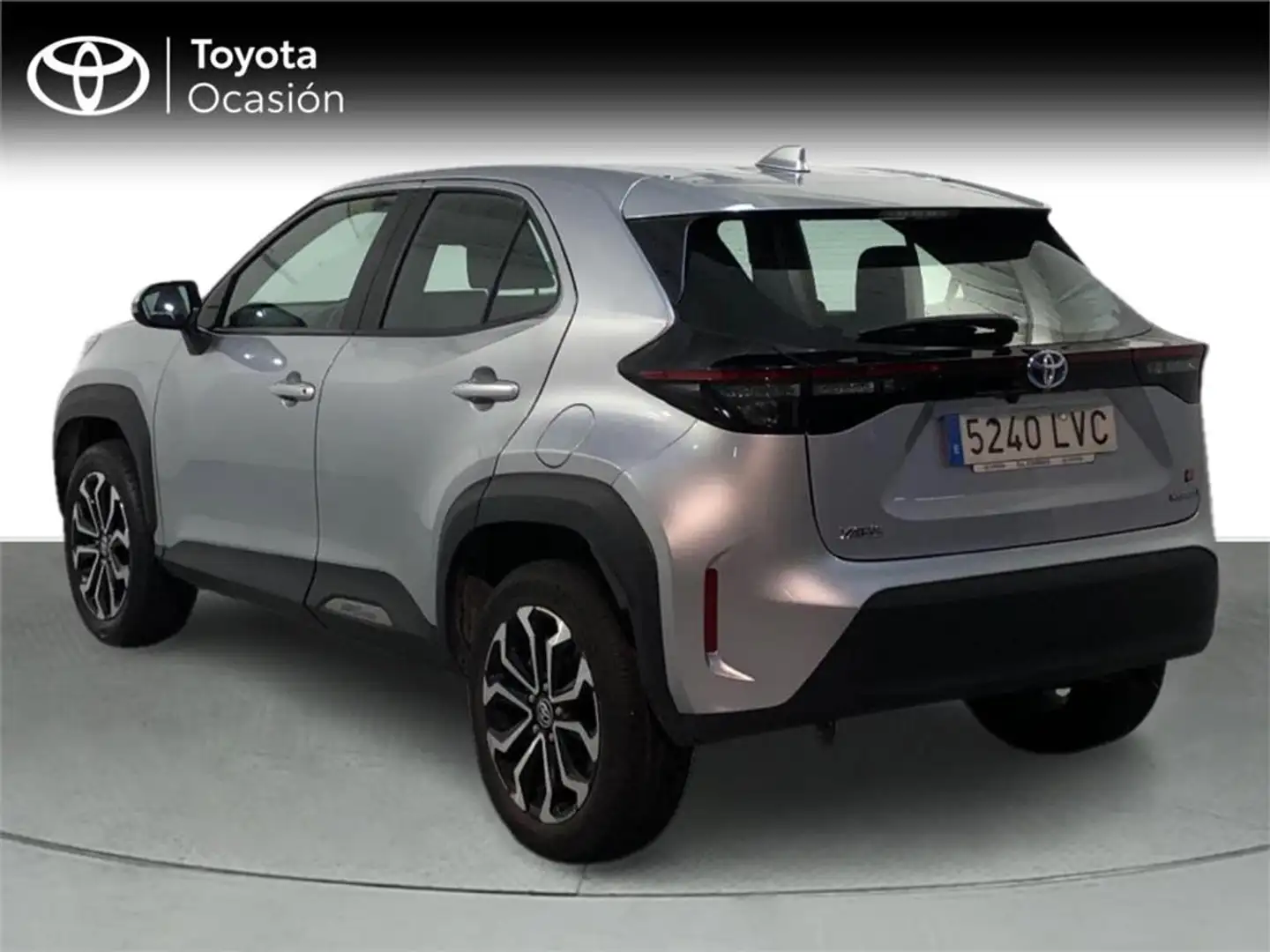 Toyota Yaris Cross 5 Puertas Active Tech 120H e-CVT - 2