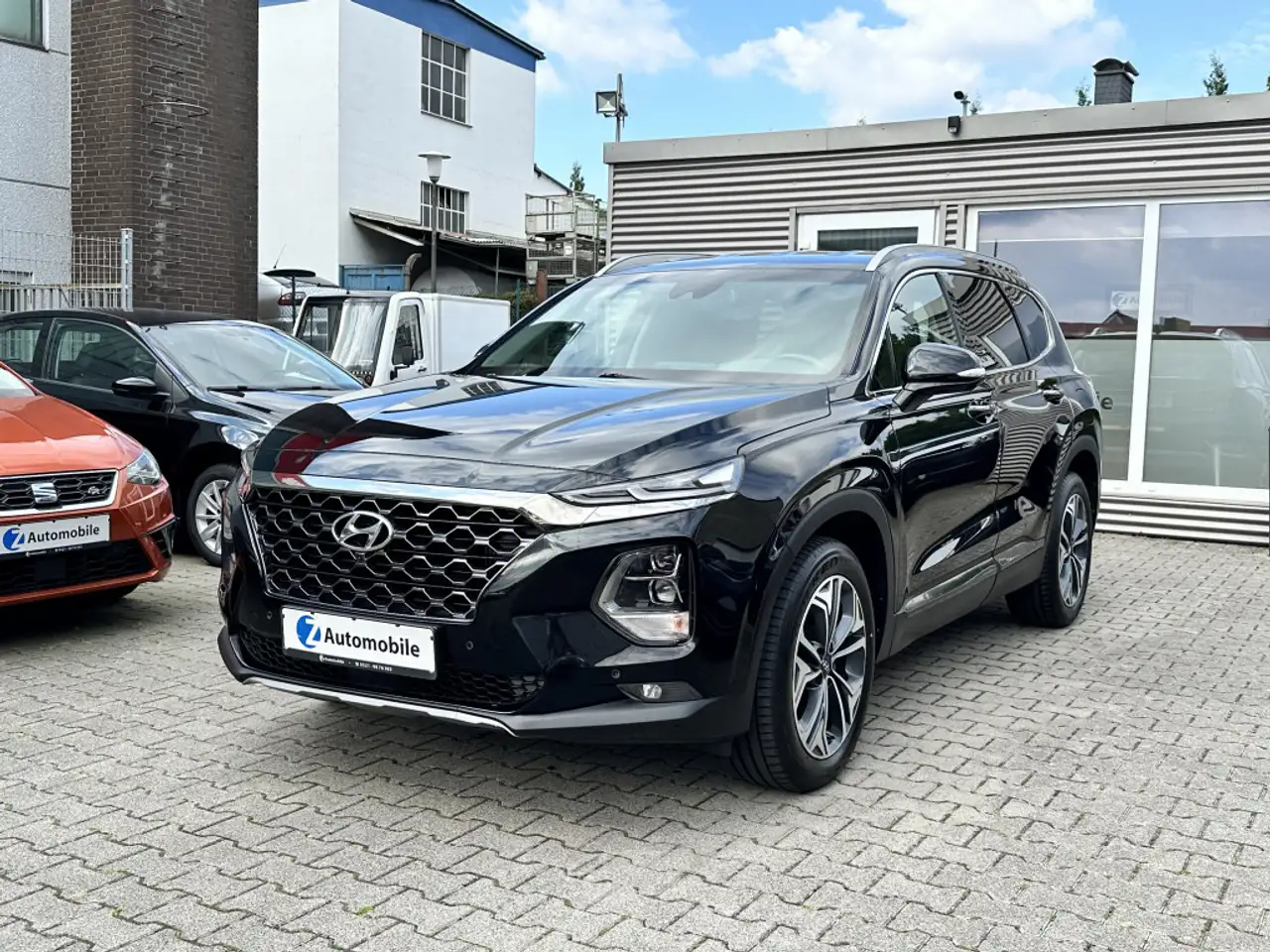 Hyundai SANTA FE