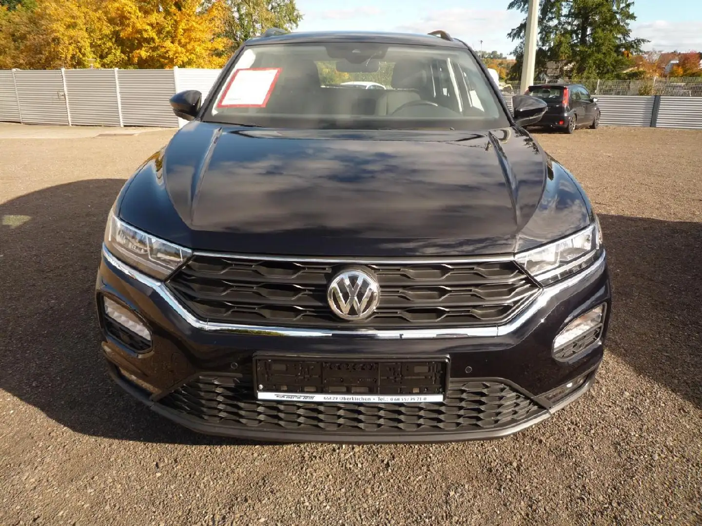 Volkswagen T-Roc Basis Schwarz - 2