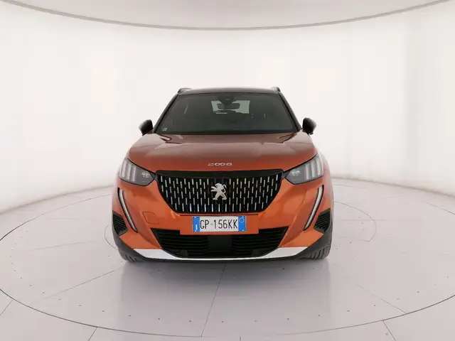 Peugeot 2008 view 5