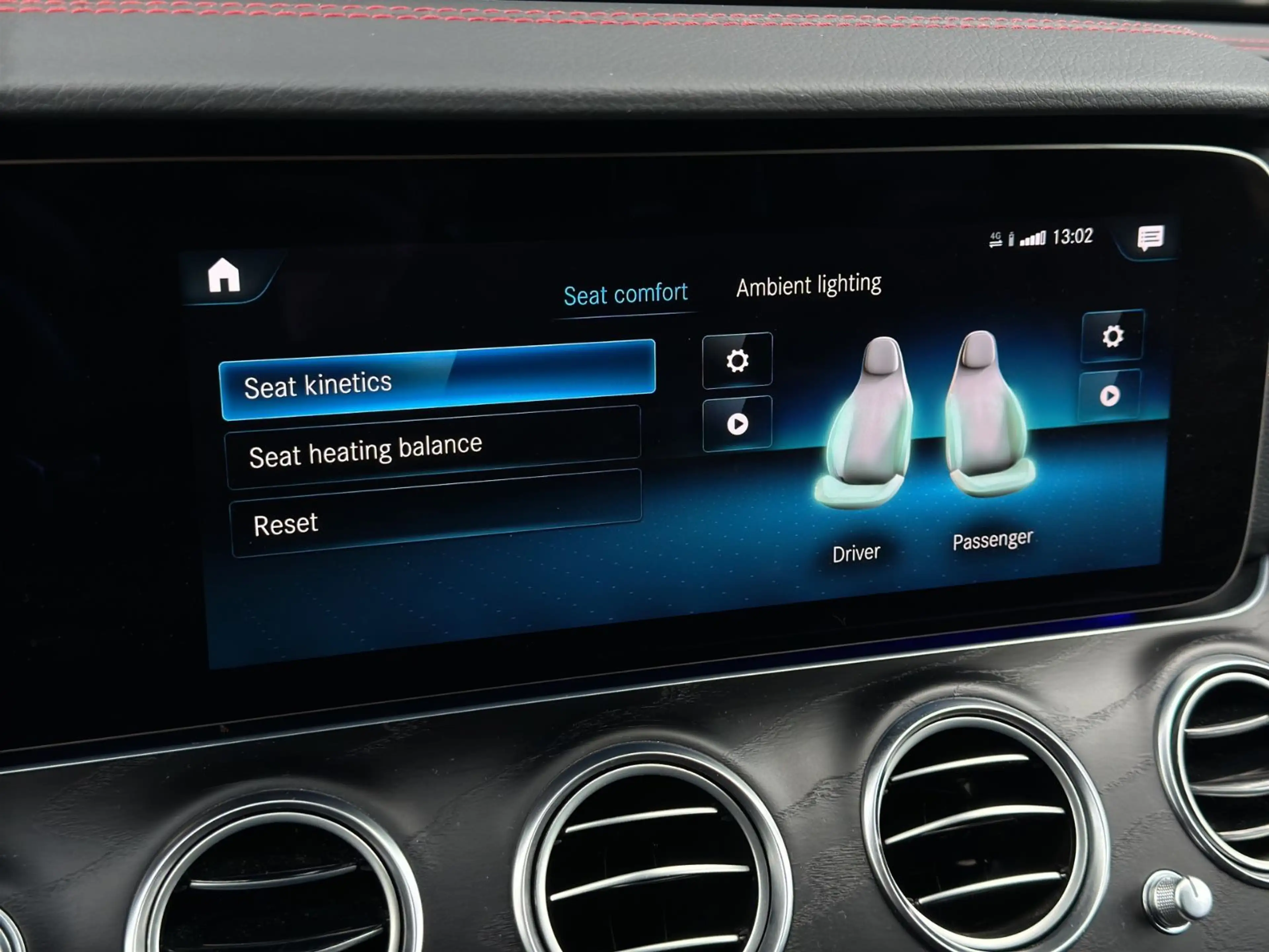 Mercedes-Benz E 53 AMG E53 AMG 4MATIC+ T-Modell°AIR°PANO°DIST+°HUD°BURM — photo 15