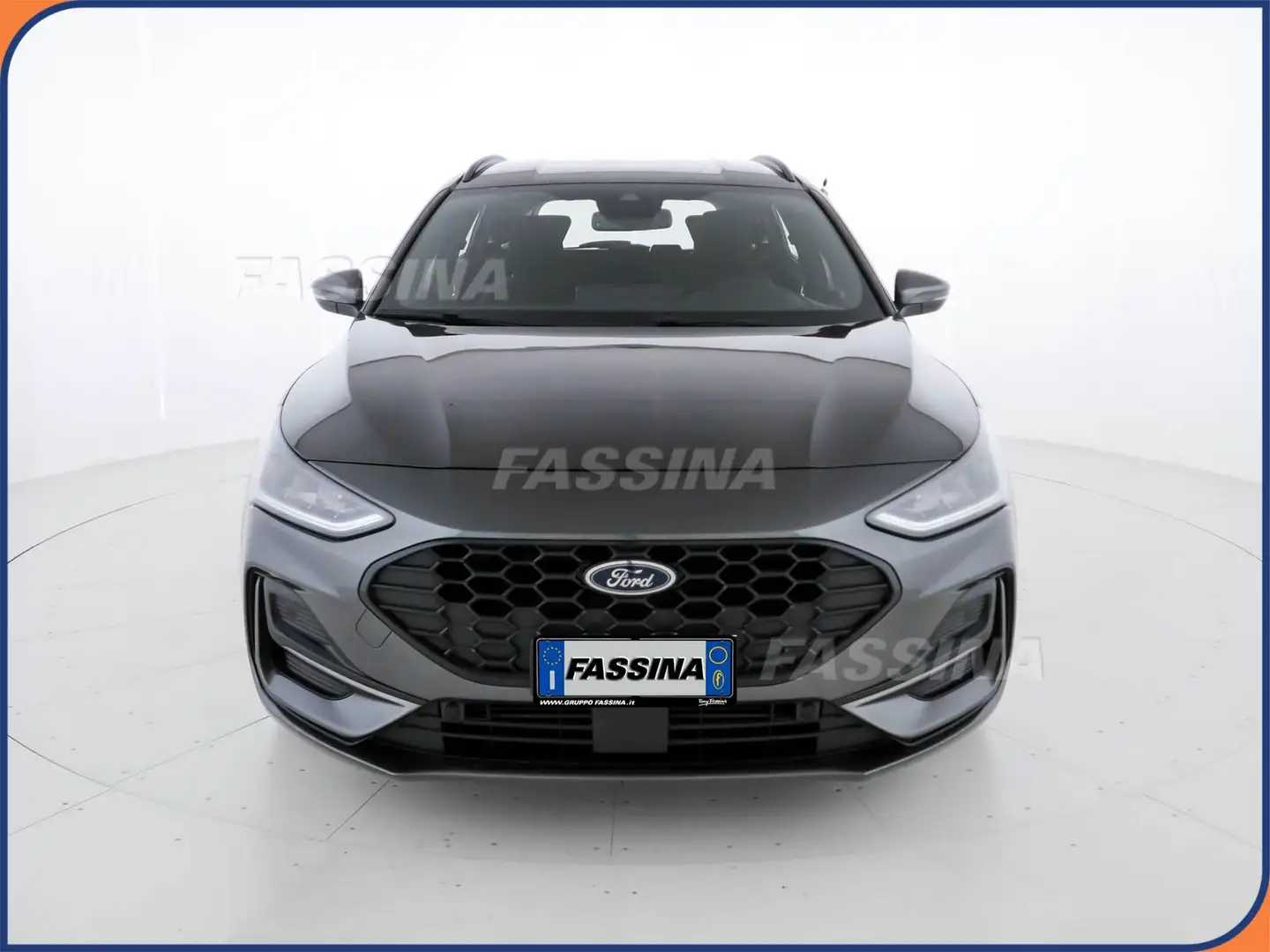 Ford Focus 1.0T EcoBoost Hybrid 125cv ST-Line SW Auto. Grau - 2