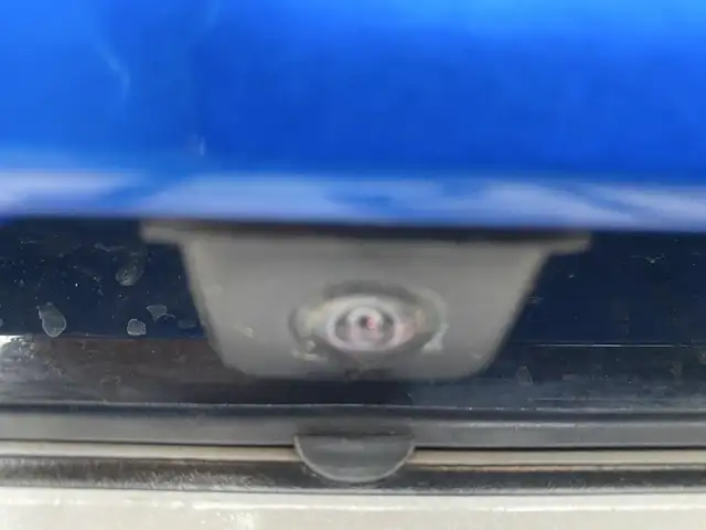 Peugeot 208 view 14