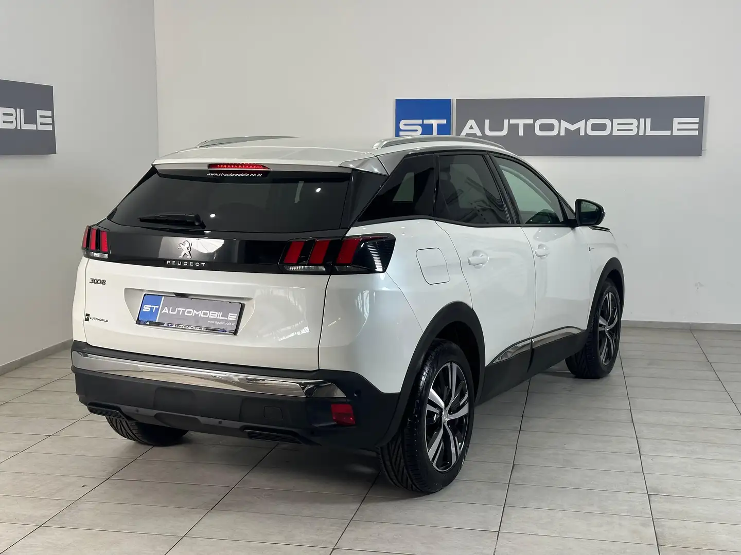 Peugeot 3008 Allure Aut. // NAVI // SITZHEIZUNG // PDC // Bianco - 2