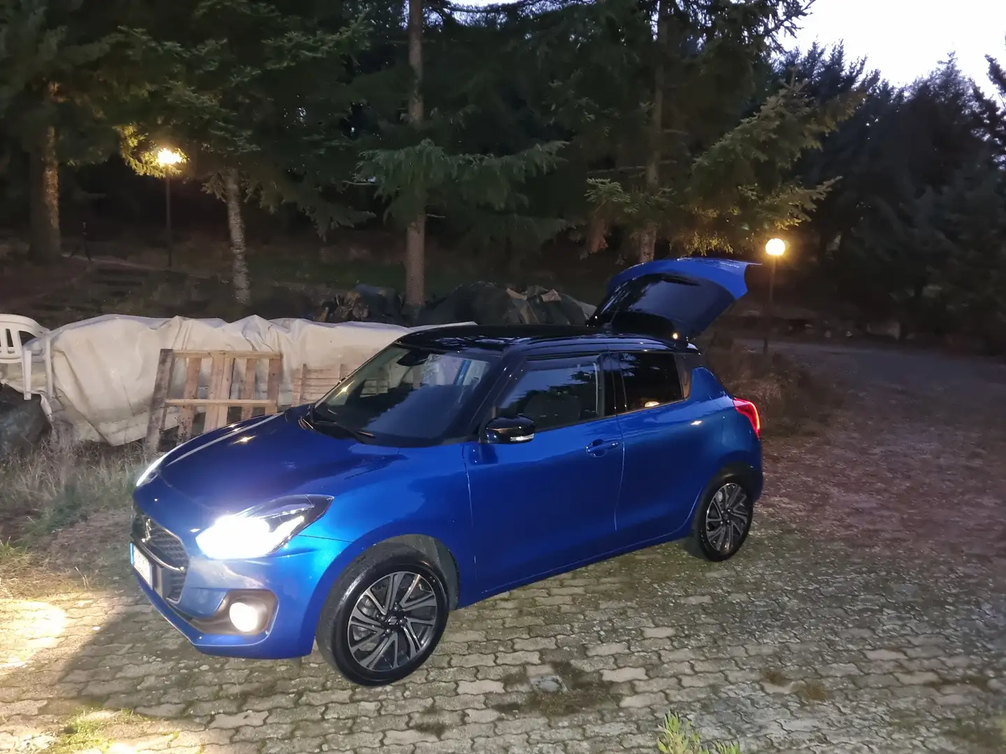 Suzuki Swift Swift VI 2020 1.2h Easy Top 4wd allgrip Blu/Azzurro - 1
