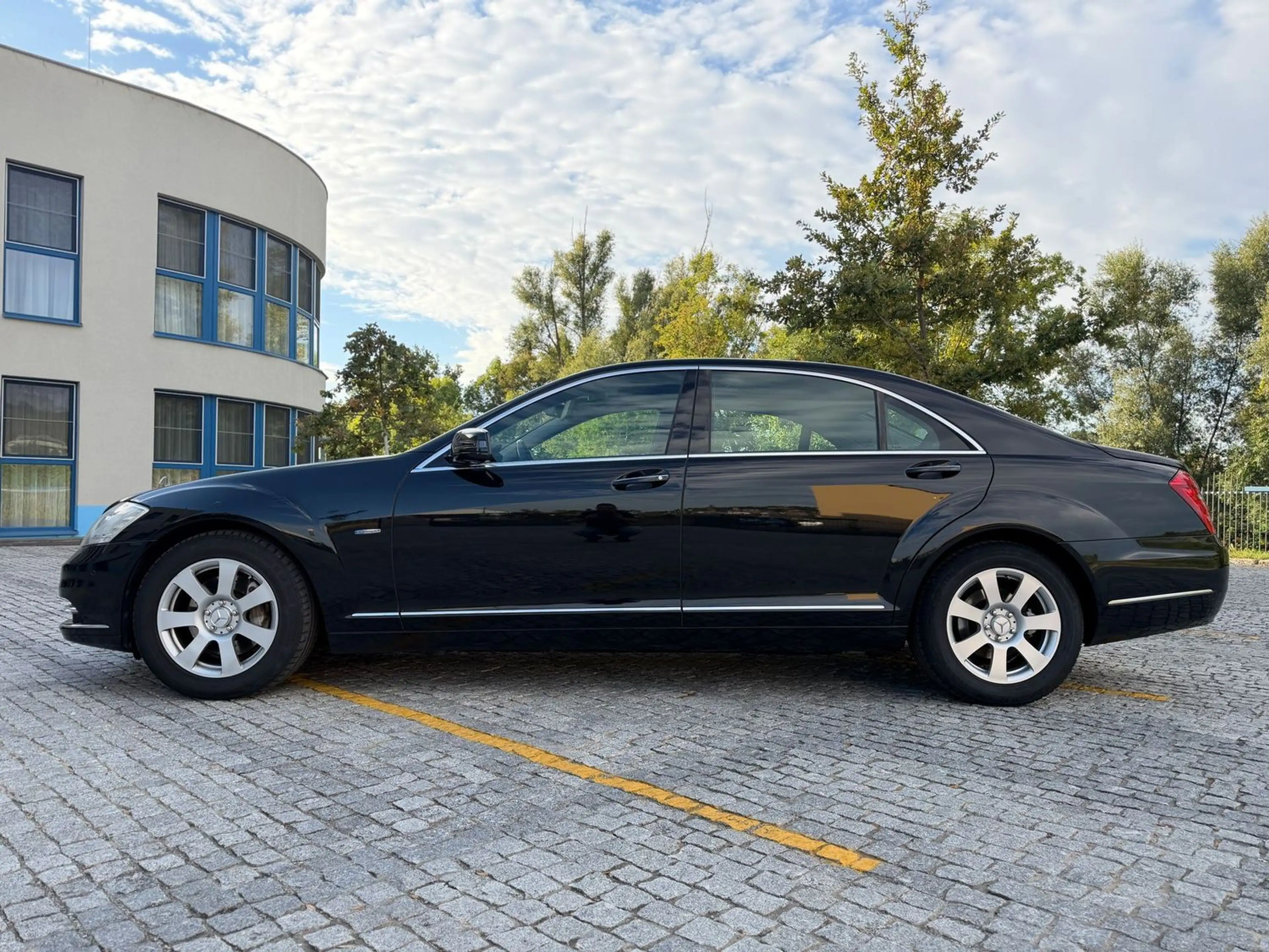 Mercedes-Benz S 350 CDI Lang PANO/DISTR/H&K/NACHT/KAMERA/S-HEFT — photo 5