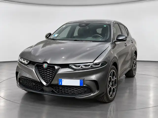 2024 Alfa Romeo Tonale in Grey for sale