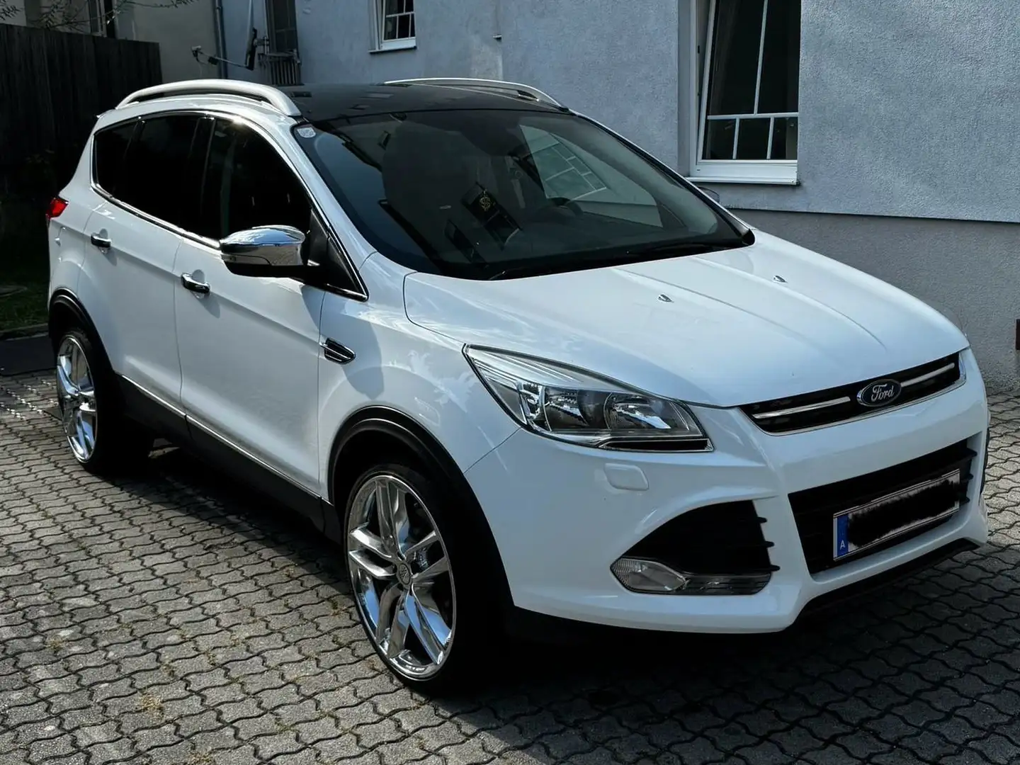 Ford Kuga Kuga 2,0 TDCi Titanium Titanium Weiß - 1