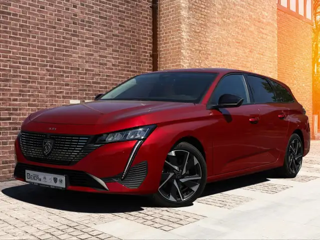 Peugeot 308 view 2